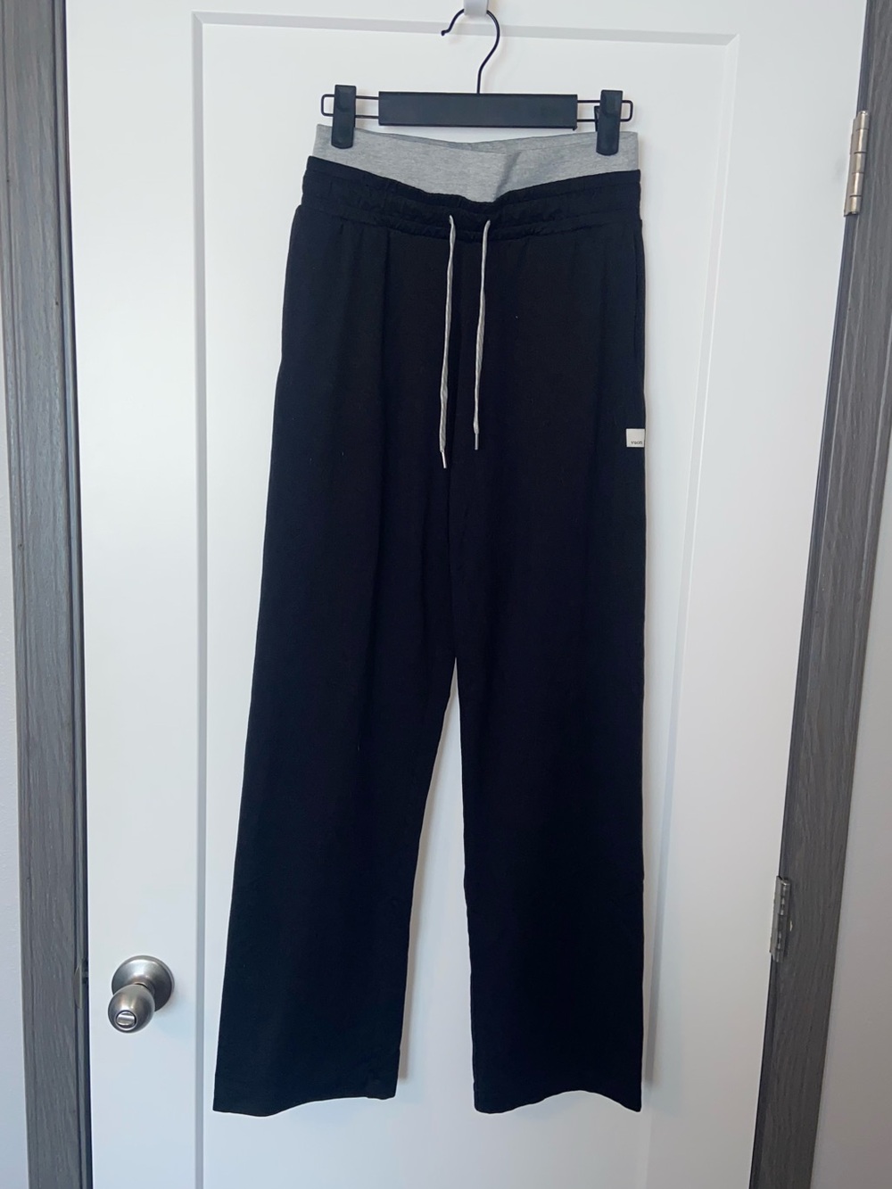 Vuori Halo Essential Wideleg Pants